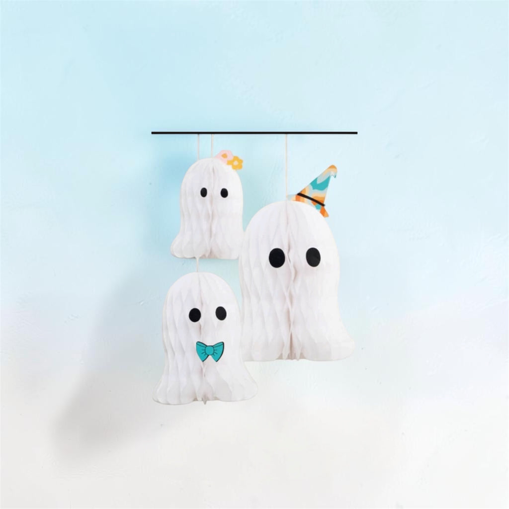 Spooky Cute Honeycomb Ghosts – 3 Pack